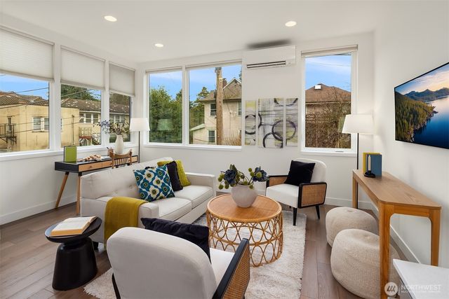 119 A 18th Avenue E, Seattle, WA 98122