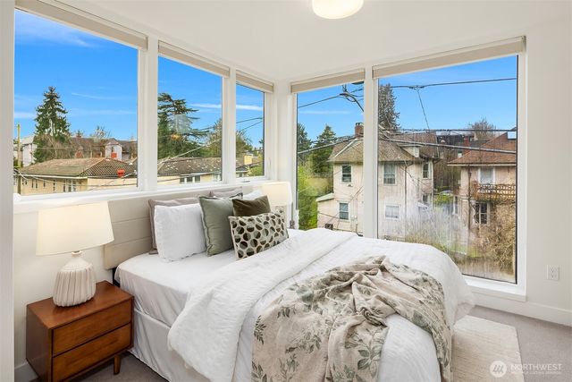 119 A 18th Avenue E, Seattle, WA 98122