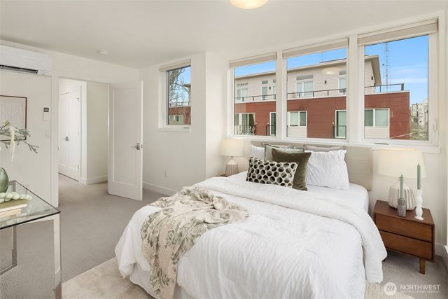 119 A 18th Avenue E, Seattle, WA 98122