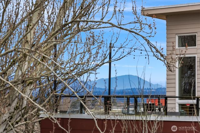 119 A 18th Avenue E, Seattle, WA 98122