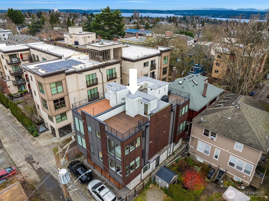 119 A 18th Avenue E, Seattle, WA 98122