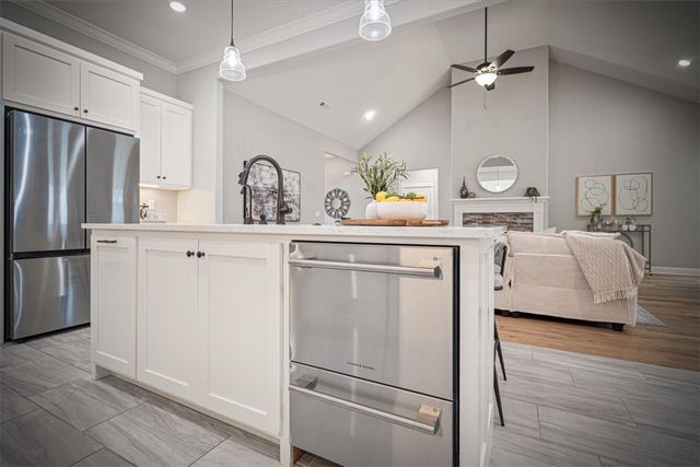 12 Ruthwell Drive, Bella Vista, AR 72715