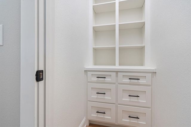 12 Ruthwell Drive, Bella Vista, AR 72715