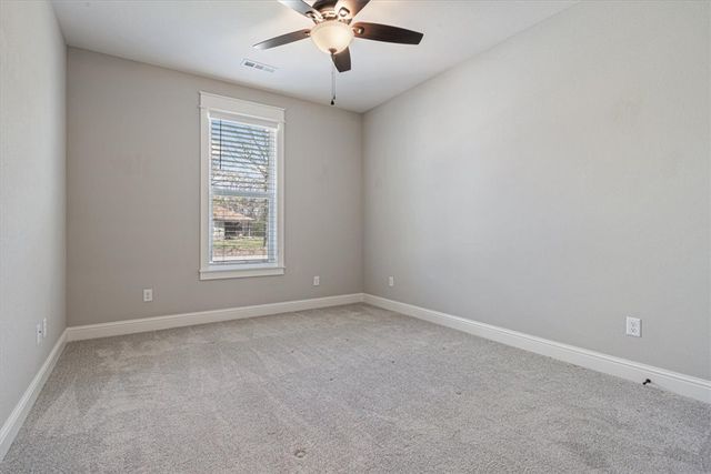 12 Ruthwell Drive, Bella Vista, AR 72715