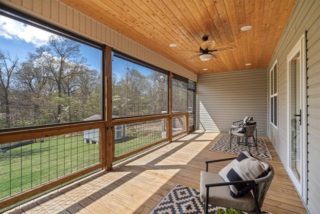 12 Ruthwell Drive, Bella Vista, AR 72715