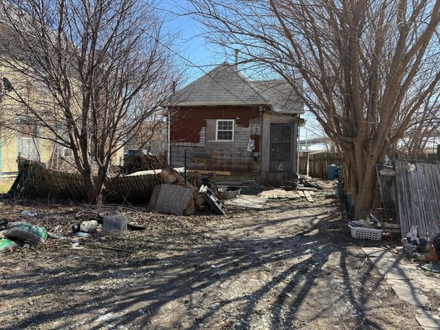 3654 AVE A, Council Bluffs, IA 51501