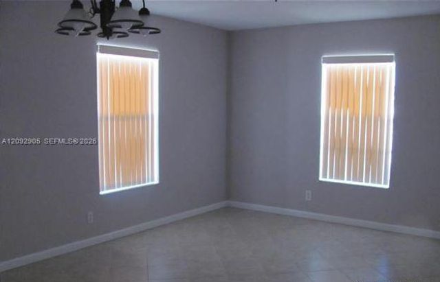 1050 NW 4th Street, Boynton Beach, FL 33435