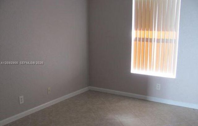 1050 NW 4th Street, Boynton Beach, FL 33435