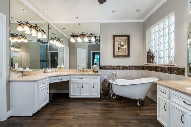 14418 Reissen Lane, Houston, TX 77069