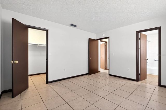 8800 SE 89TH PLACE, Ocala, FL 34472