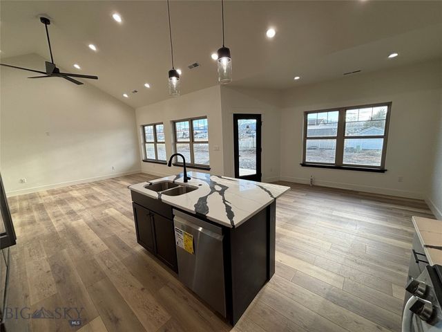 928 Sagebrush Lane, Deer Lodge, MT 59722