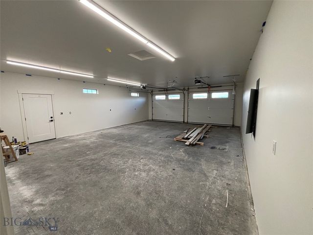 928 Sagebrush Lane, Deer Lodge, MT 59722