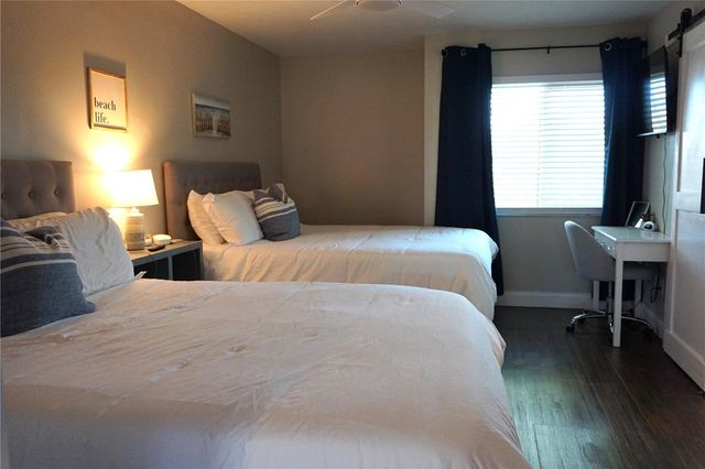 534 PINELLAS BAYWAY S 204, Tierra Verde, FL 33715