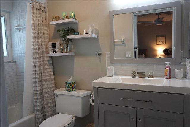 534 PINELLAS BAYWAY S 204, Tierra Verde, FL 33715