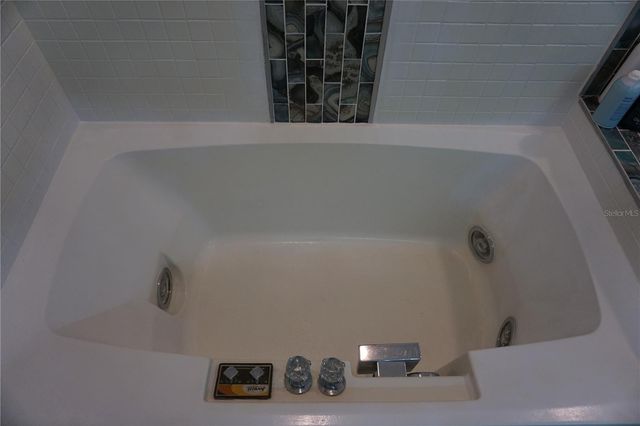 534 PINELLAS BAYWAY S 204, Tierra Verde, FL 33715