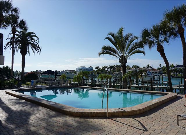 534 PINELLAS BAYWAY S 204, Tierra Verde, FL 33715