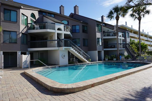 534 PINELLAS BAYWAY S 204, Tierra Verde, FL 33715