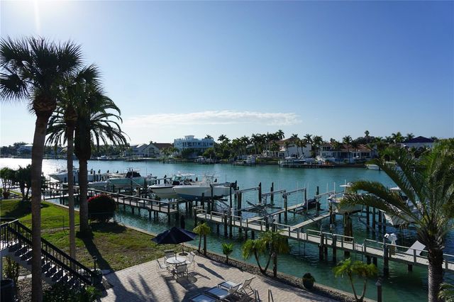 534 PINELLAS BAYWAY S 204, Tierra Verde, FL 33715