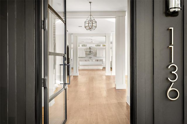 1136 Woodland Street, Houston, TX 77009