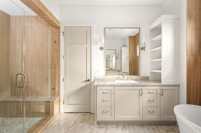 1136 Woodland Street, Houston, TX 77009