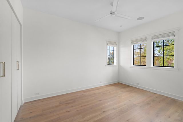 1136 Woodland Street, Houston, TX 77009