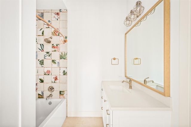 1136 Woodland Street, Houston, TX 77009