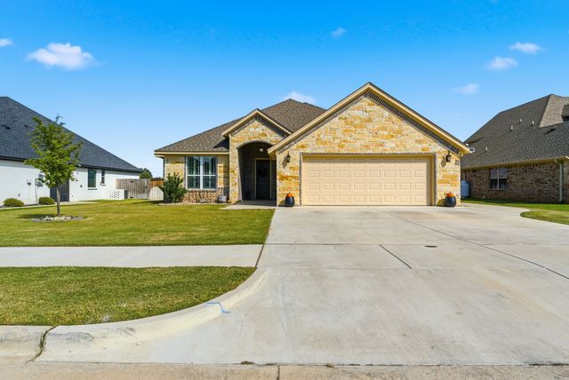 162 Crenshaw Court, Stephenville, TX 76401