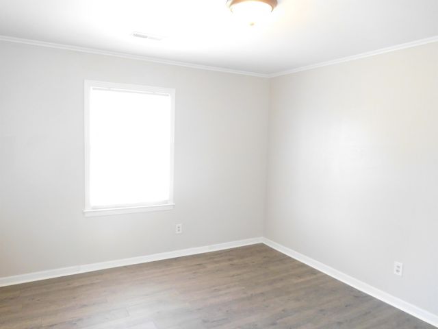121 Robinhood Drive Drive, Gaffney, SC 29341