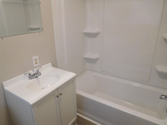 121 Robinhood Drive Drive, Gaffney, SC 29341