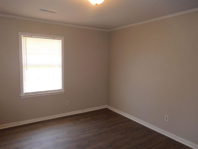 121 Robinhood Drive Drive, Gaffney, SC 29341
