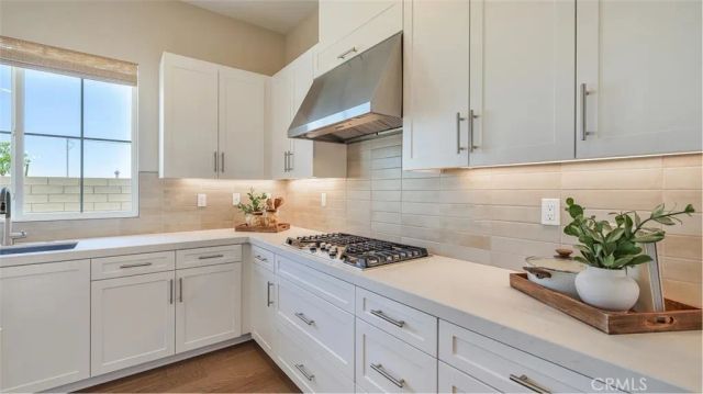 27445 Shining Willow Lane, Valencia, CA 91381