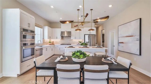 27445 Shining Willow Lane, Valencia, CA 91381