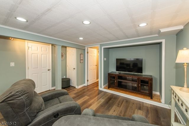 540 Herrick Dr, Rockaway Twp., NJ 07801