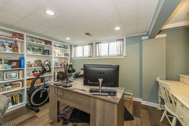 540 Herrick Dr, Rockaway Twp., NJ 07801