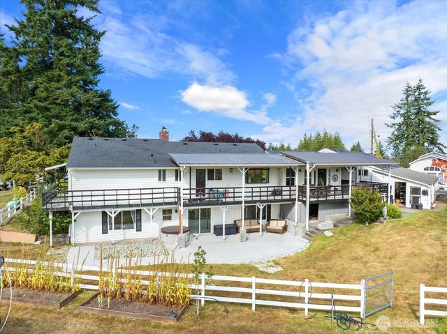 21520 50th Avenue NW, Stanwood, WA 98292