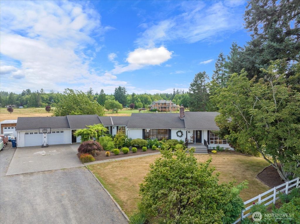 21520 50th Avenue NW, Stanwood, WA 98292
