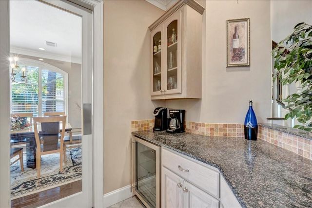 15103 Coral Oak Court, Houston, TX 77059
