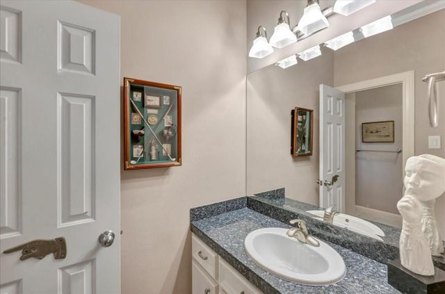 15103 Coral Oak Court, Houston, TX 77059