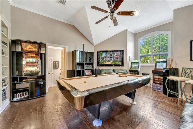 15103 Coral Oak Court, Houston, TX 77059