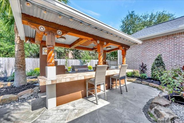 15103 Coral Oak Court, Houston, TX 77059
