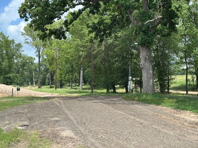 9102 County Road 3816, Athens, TX 75752