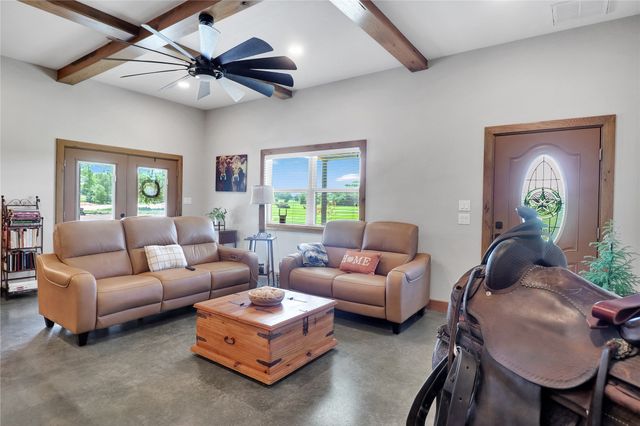 9102 County Road 3816, Athens, TX 75752