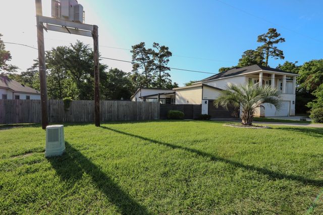 13257 Bridgeview Lane, Montgomery, TX 77356