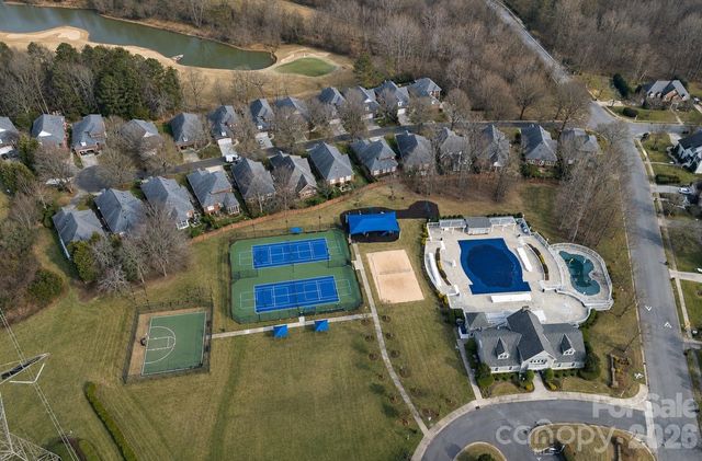 16110 Covington Point Lane, Huntersville, NC 28078