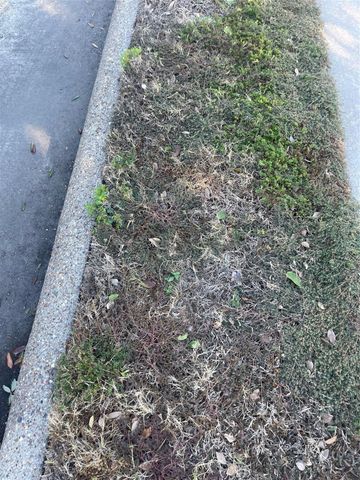 2414 17th Street N, Texas City, TX 77590