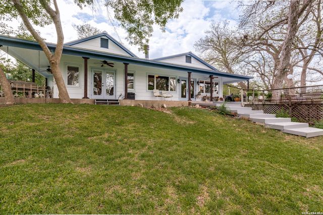 827 Schumanns Beach, New Braunfels, TX 78130