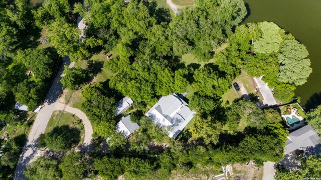 827 Schumanns Beach, New Braunfels, TX 78130