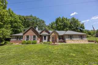 109 Autumn Lane, Belleville, IL 62223