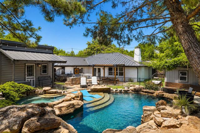 2128 Emerson Lane, Denton, TX 76209