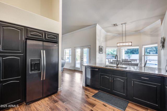 4637 W MISTY WILLOW Lane, Glendale, AZ 85310